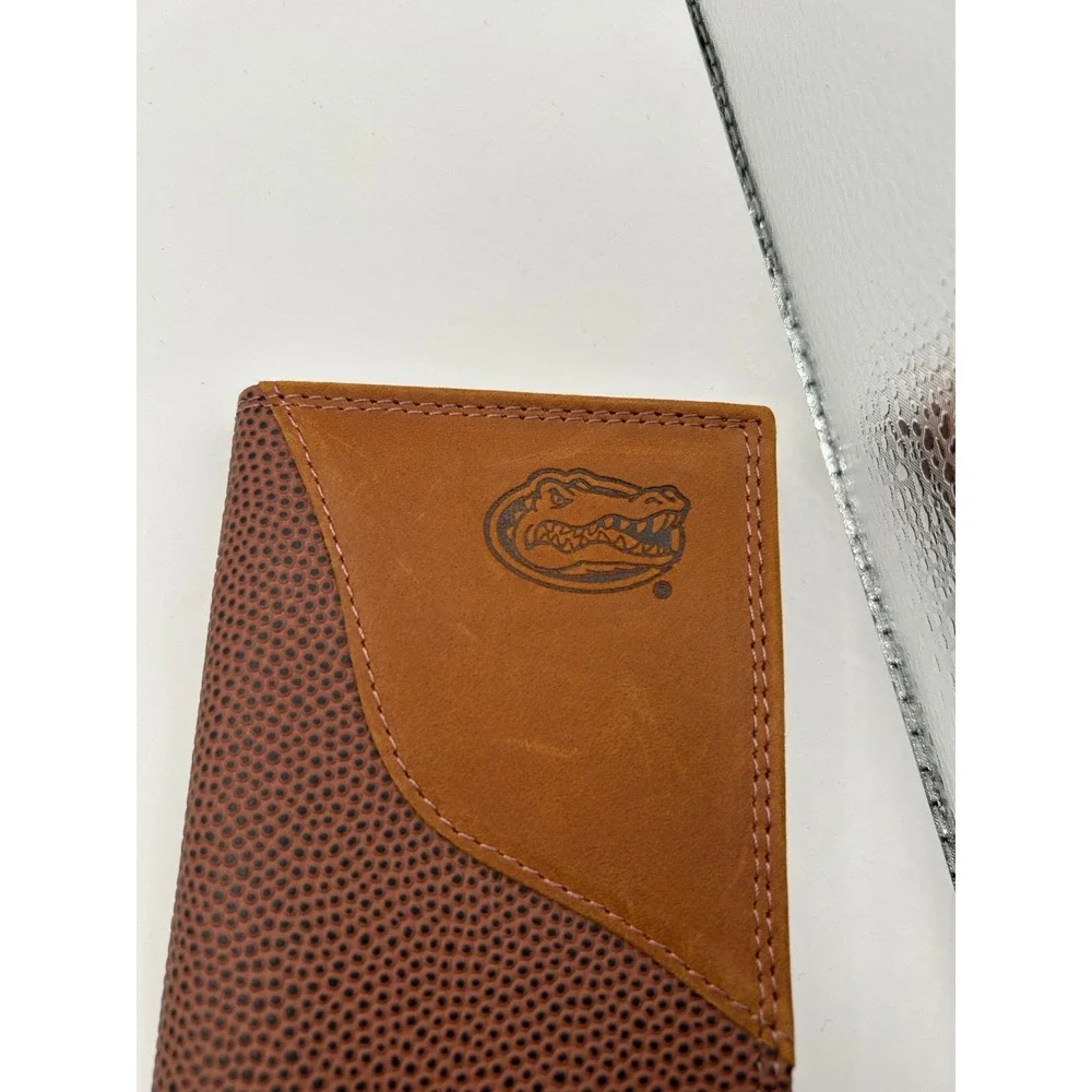 New Zep-Pro University of Florida Gators Leather Roper‎ Wallet with Tin Preppy